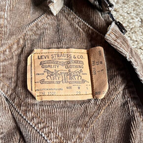 VTG 70’s Corduroy Flared Women’s LEVIS Bib Overalls 29W *SOLD* - Picture 5 of 16